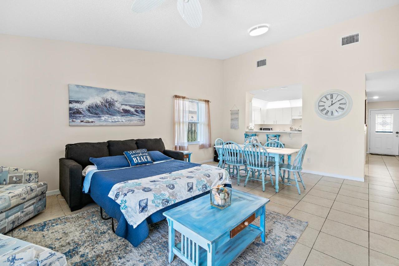 Serene Seaside Retreat - Dog Friendly - 2Br Townhouse With Shared Heated Pool Steps To Paradise Beach! Melbourne Buitenkant foto