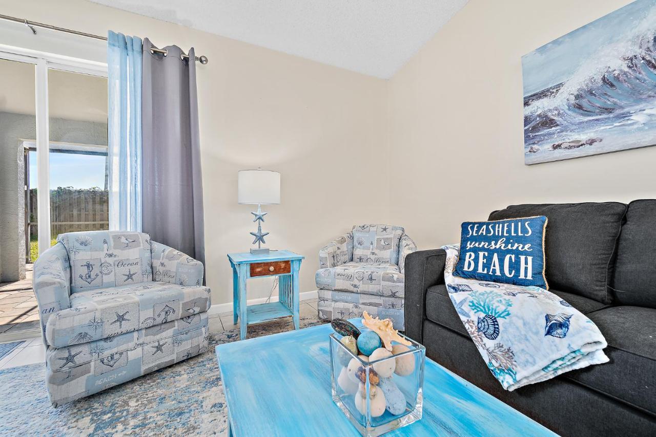 Serene Seaside Retreat - Dog Friendly - 2Br Townhouse With Shared Heated Pool Steps To Paradise Beach! Melbourne Buitenkant foto